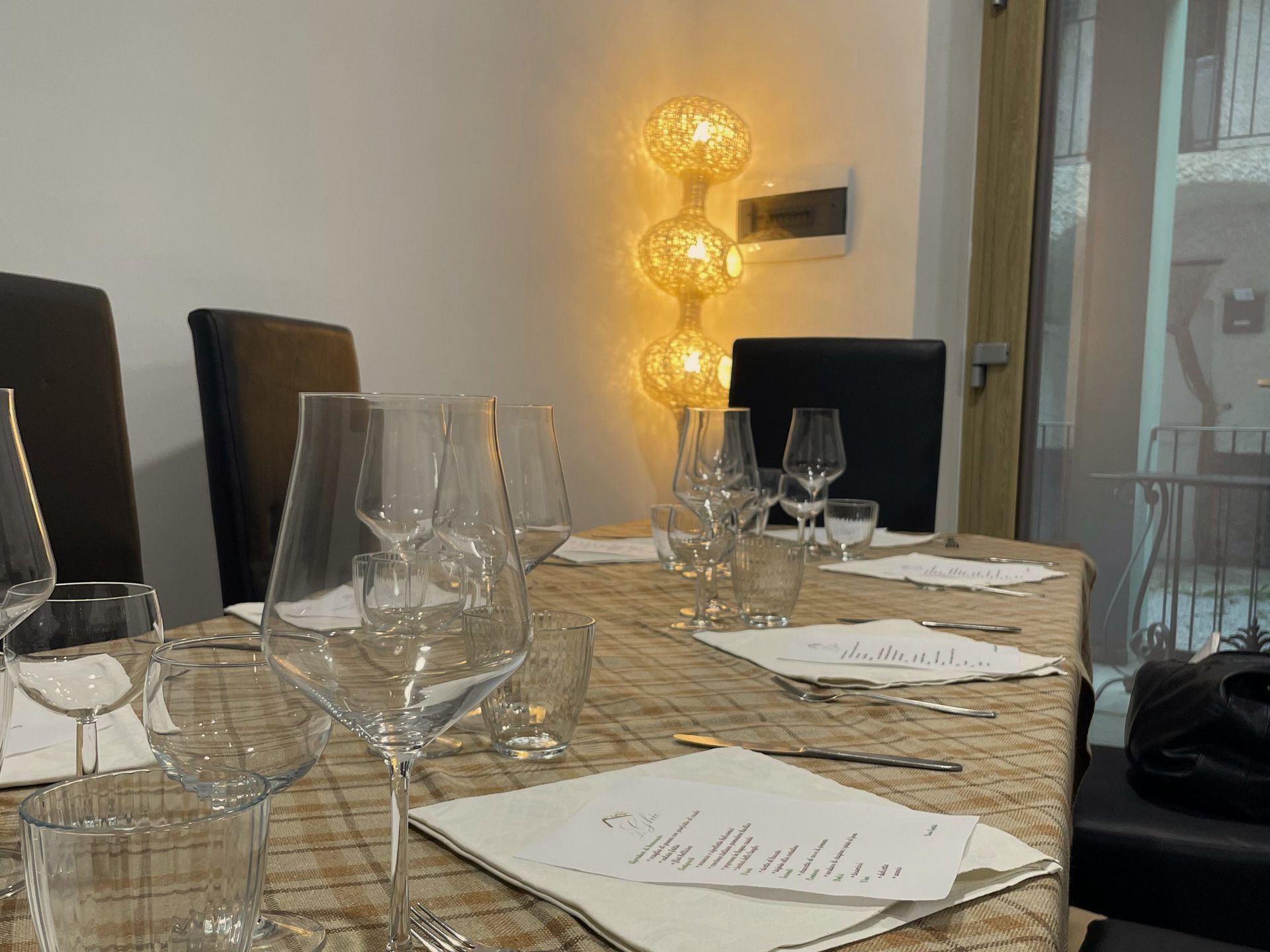 La sala apparecchiata dell’home restaurant